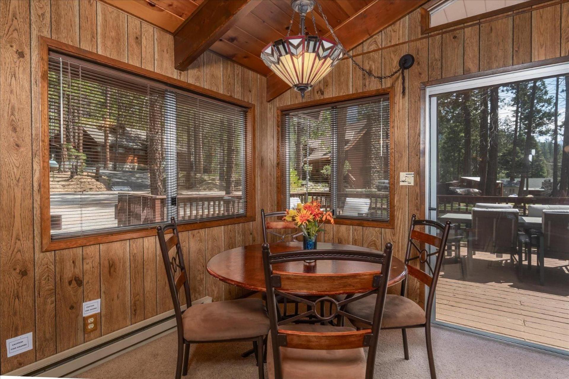 Papa Bear Cabin North Wawona Exteriér fotografie